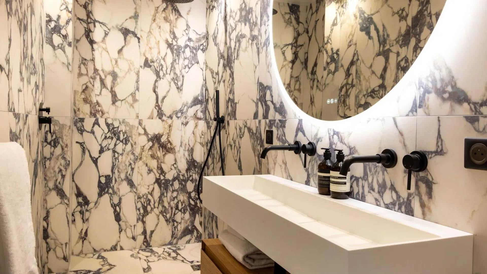 Splendid Apartment - 2Br-6P - Near Palais Royal Paris Frankrike